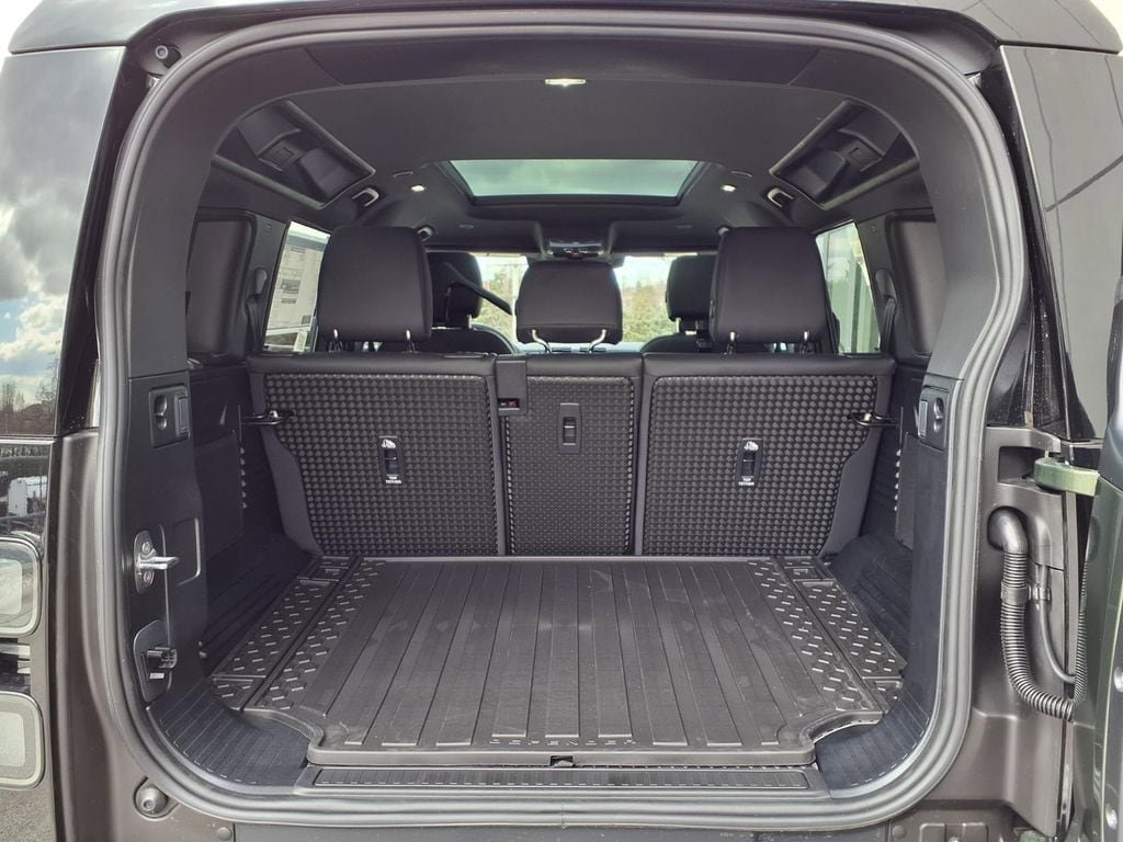 New 2026 Land Rover Defender 110 S AWD/4WD image 26