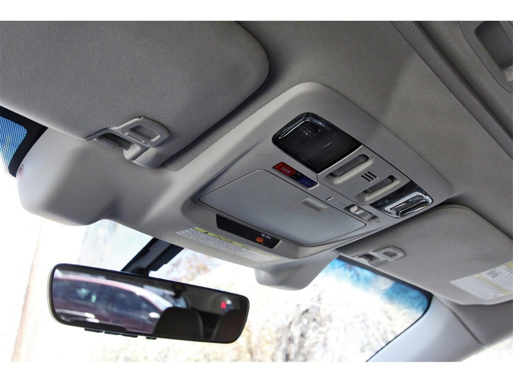 Used 2017 Subaru Outback 3.6R Touring w/ Popular Package #5A image 24