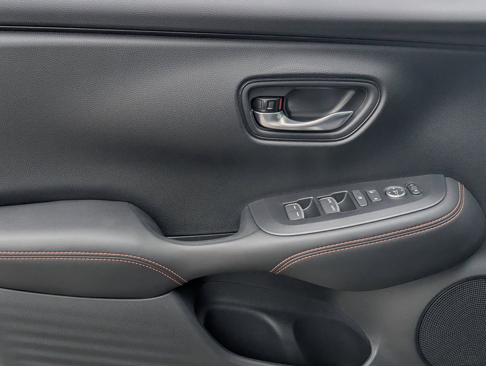 New 2026 Honda HR-V Sport image 7