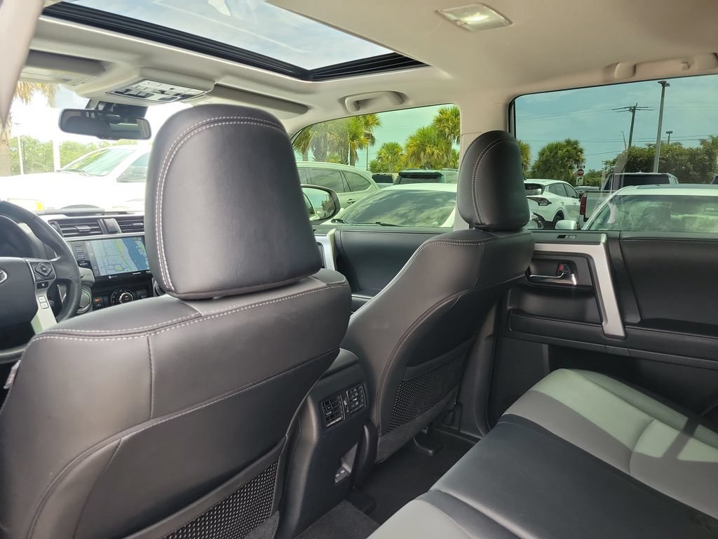 Used 2024 Toyota 4Runner SR5 Premium w/ Moonroof Package RWD image 25