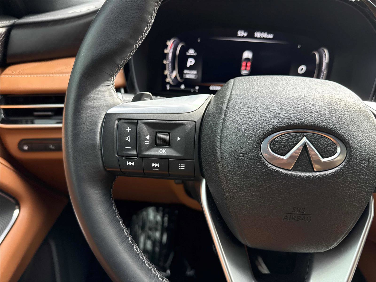 Used 2023 INFINITI QX60 Autograph w/ Cargo Package AWD/4WD image 18