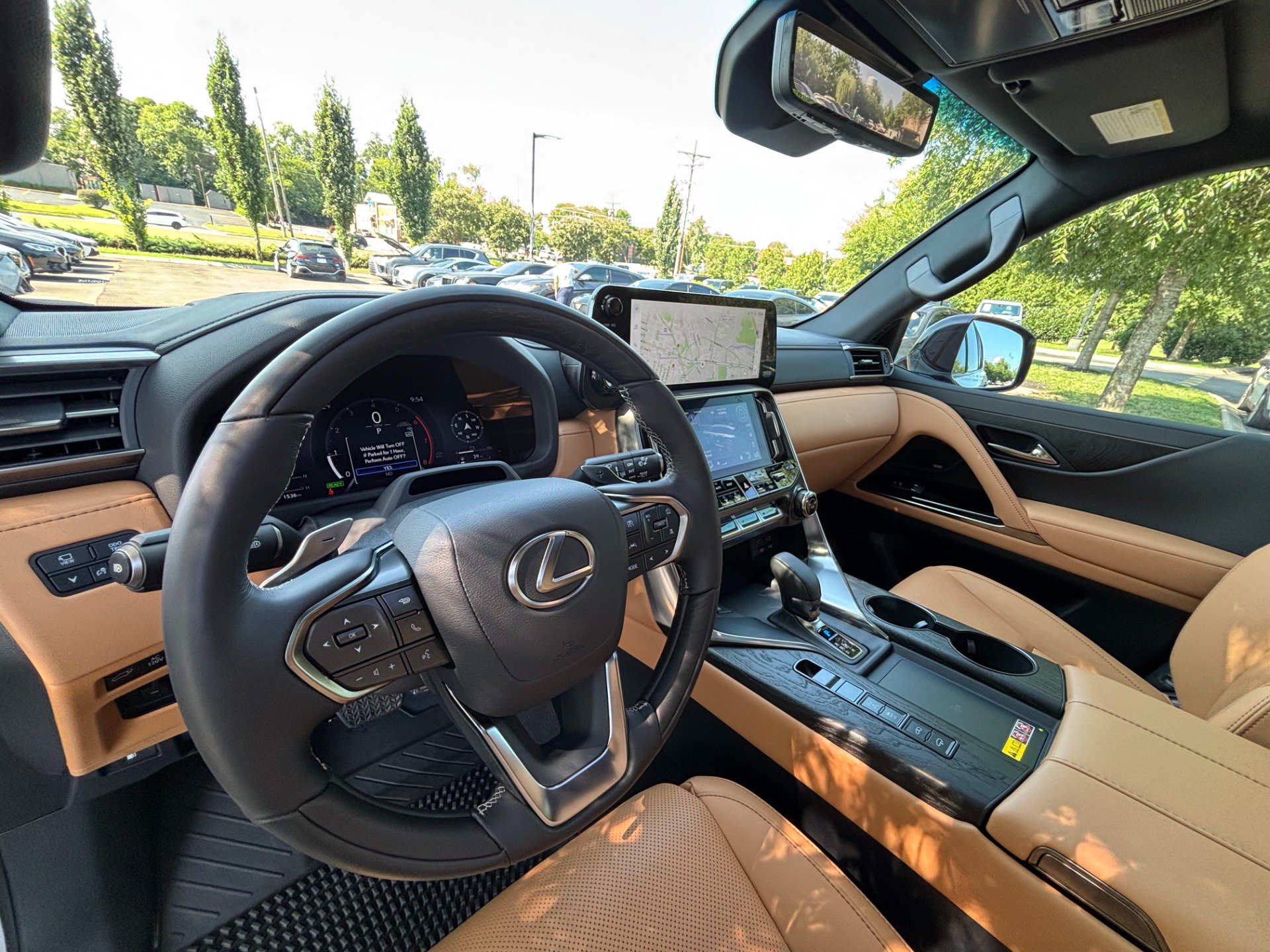 Used 2025 Lexus LX 700h Luxury w/ Appearance Package AWD/4WD image 11