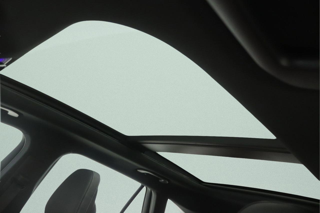 New 2026 Mercedes-Benz GLC 43 AMG 4MATIC image 12