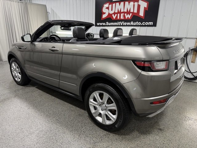Used 2019 Land Rover Range Rover Evoque SE Dynamic image 5
