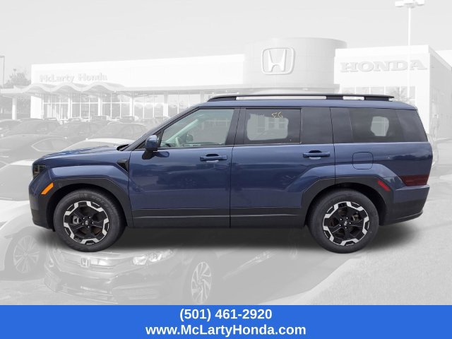 Used 2025 Hyundai Santa Fe SEL FWD image 2