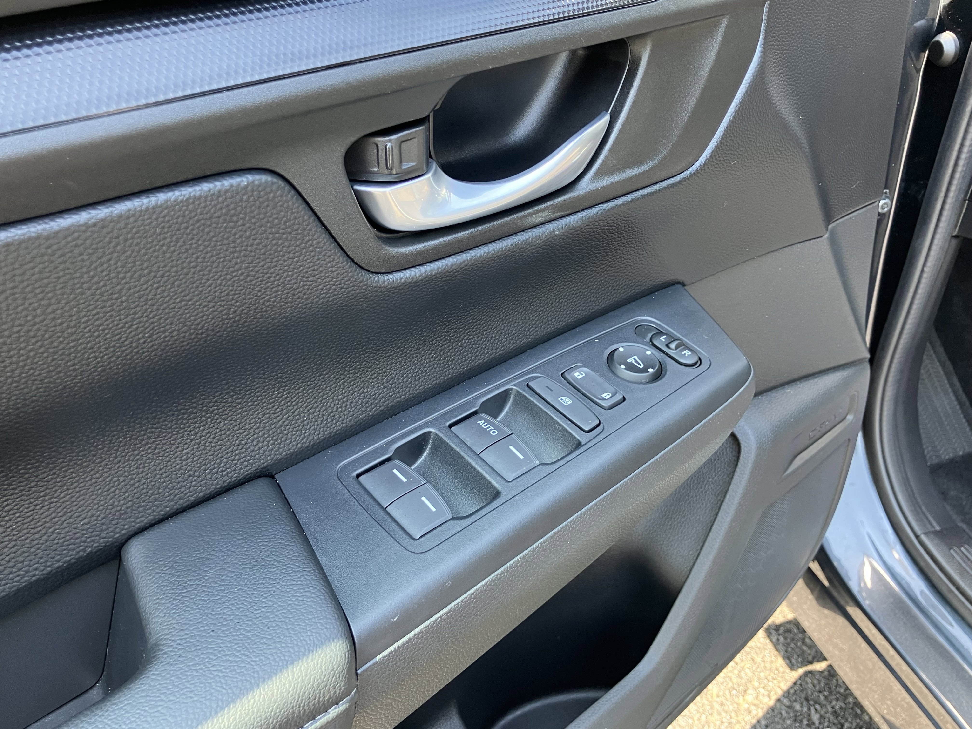Certified 2024 Honda CR-V LX image 15