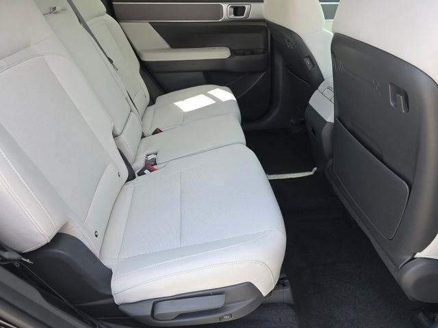 New 2026 Hyundai Santa Fe SE FWD image 17