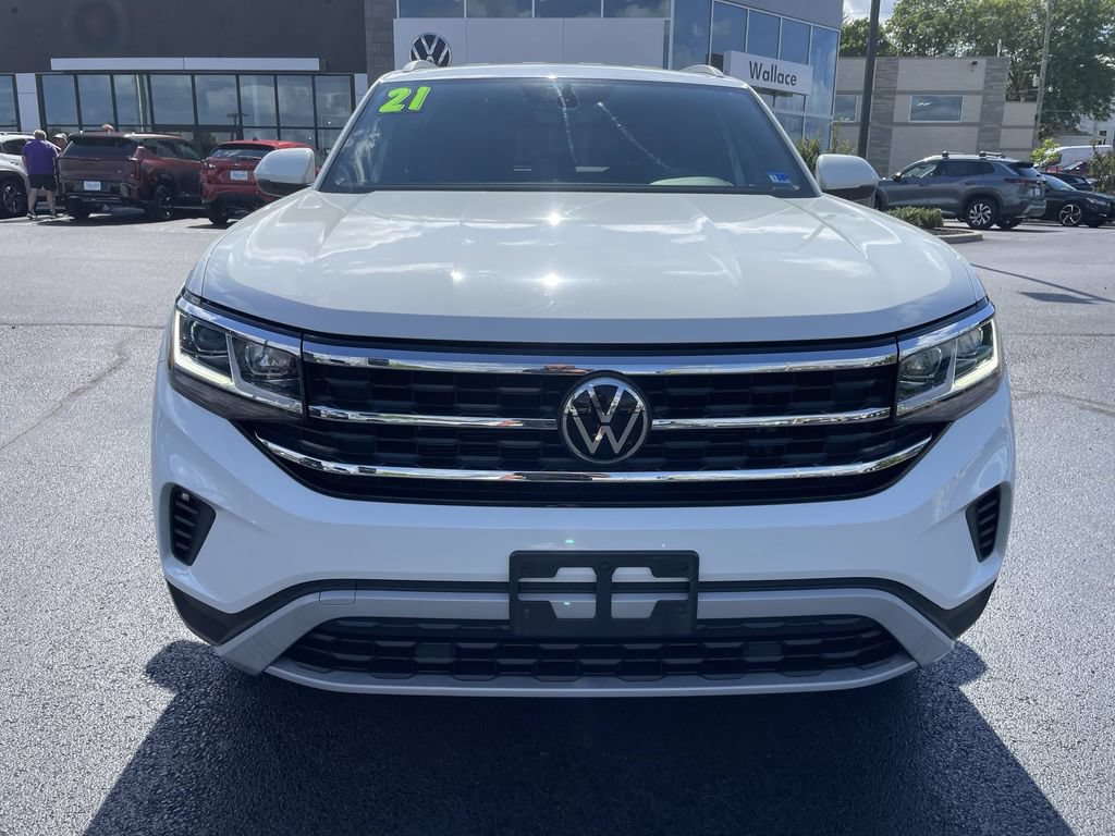 Certified 2021 Volkswagen Atlas Cross Sport S AWD/4WD image 2