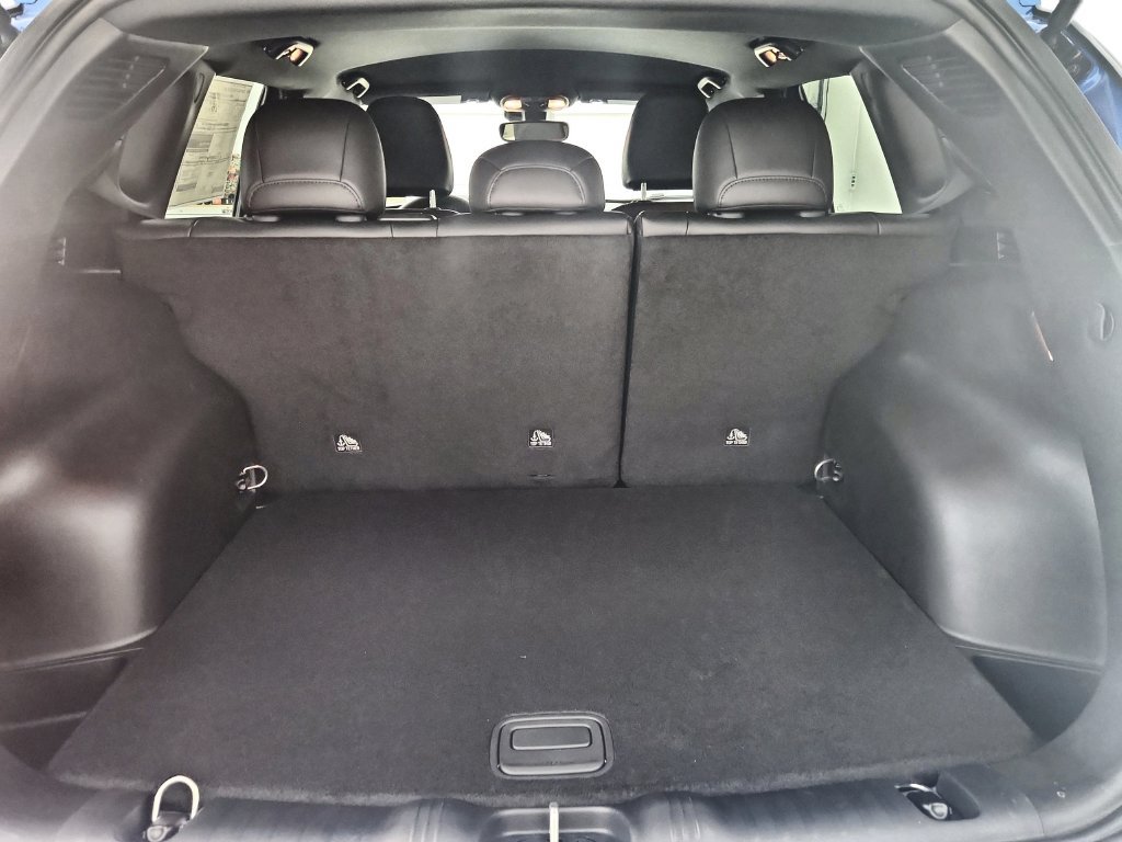 New 2026 Jeep Compass Latitude AWD/4WD image 31