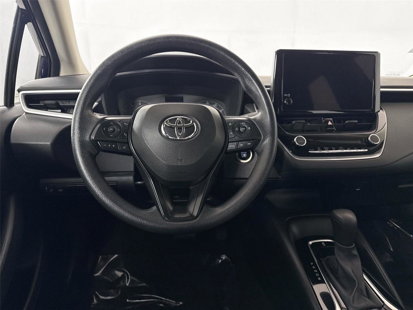 Certified 2024 Toyota Corolla LE w/ LE Convenience Package image 29