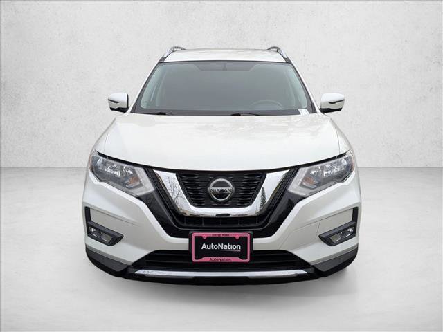 Used 2018 Nissan Rogue SV w/ Premium Package image 2