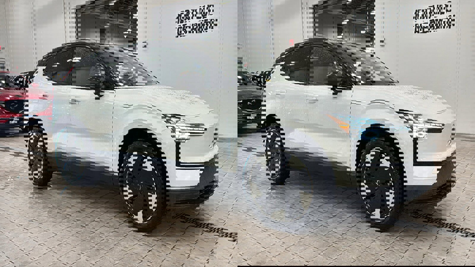 New 2026 Volvo EX30 Plus w/ Climate Package image 3