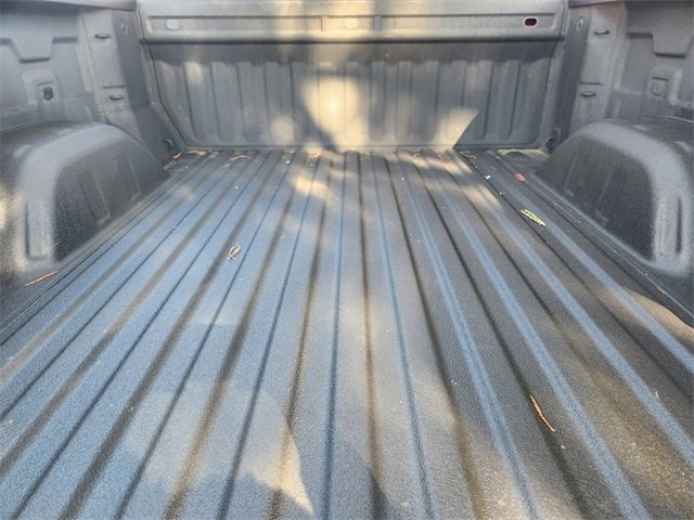 Used 2020 GMC Sierra 1500 SLT image 31