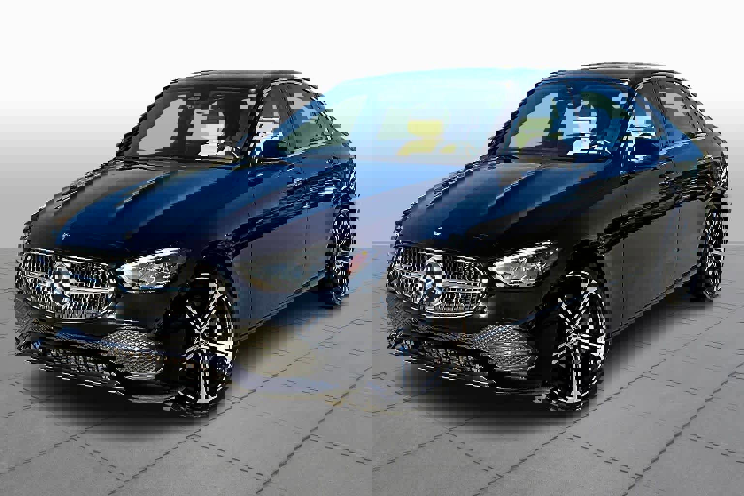 Used 2022 Mercedes-Benz C 300 4MATIC Sedan image 1