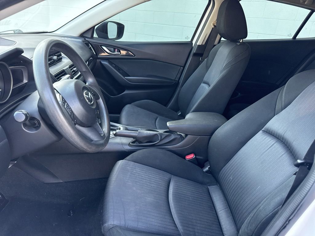 Used 2014 MAZDA MAZDA3 i Sport image 15
