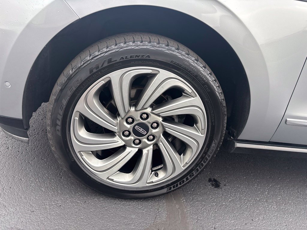 Used 2022 Lincoln Navigator Reserve AWD/4WD image 9