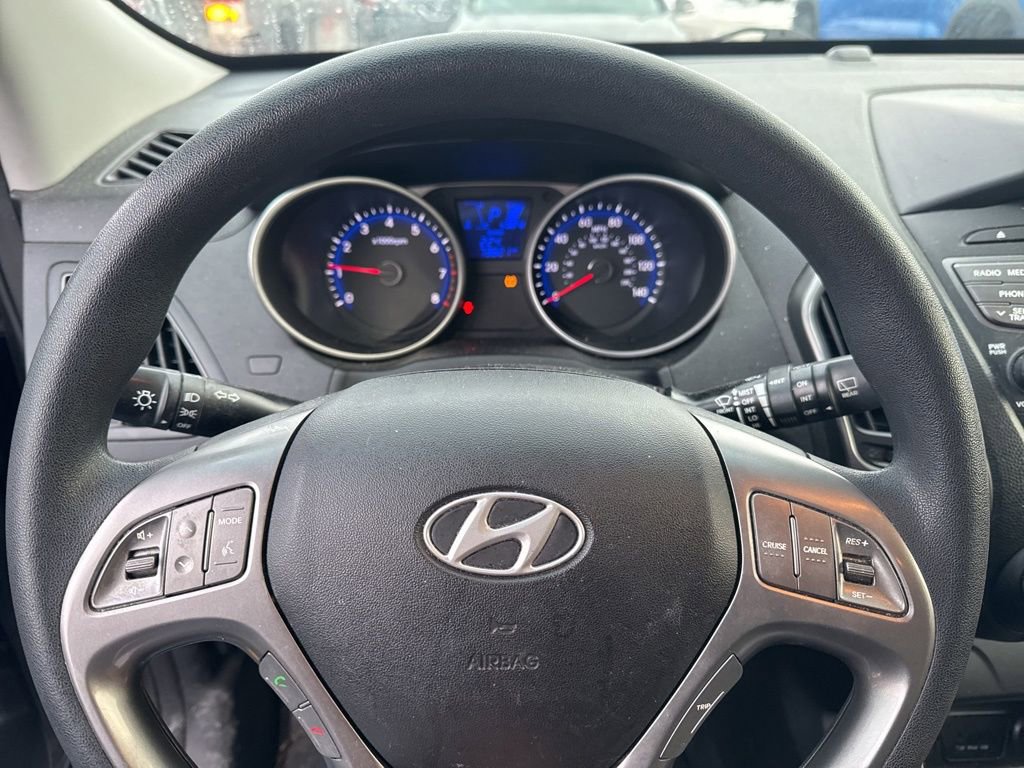 Used 2015 Hyundai Tucson GLS image 6