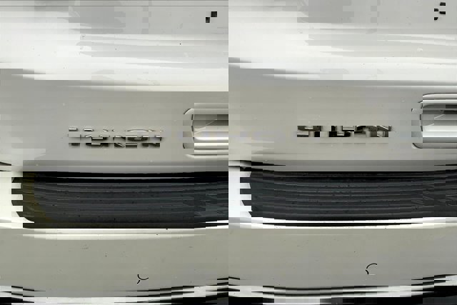 Used 2022 GMC Yukon AT4 image 7