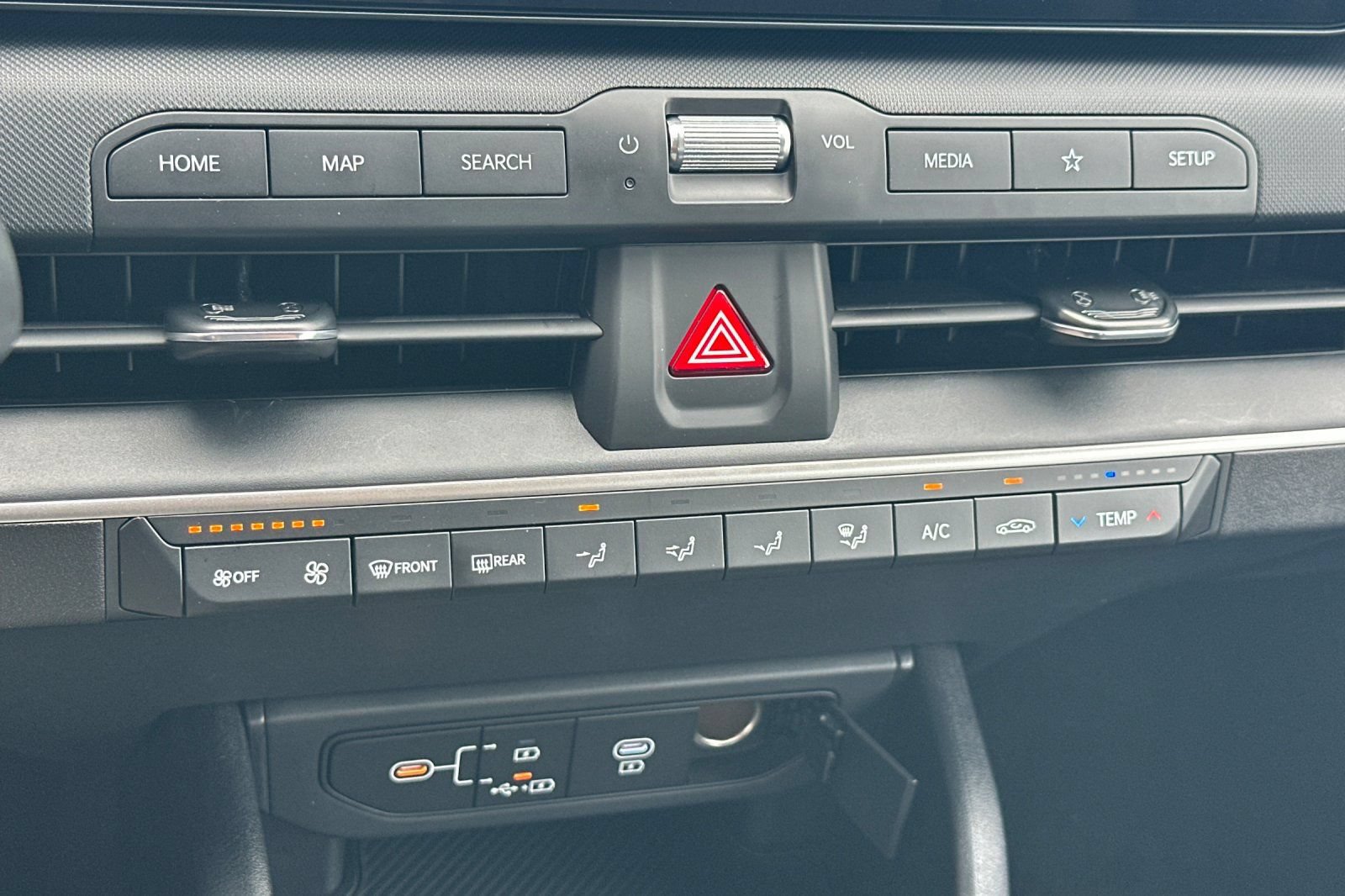 New 2026 Kia K4 FWD image 19