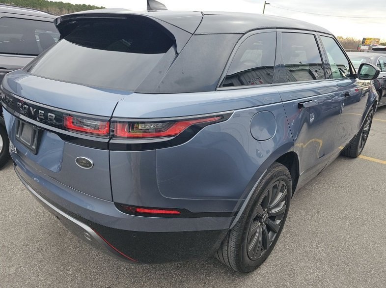 Used 2019 Land Rover Range Rover Velar R-Dynamic SE image 2