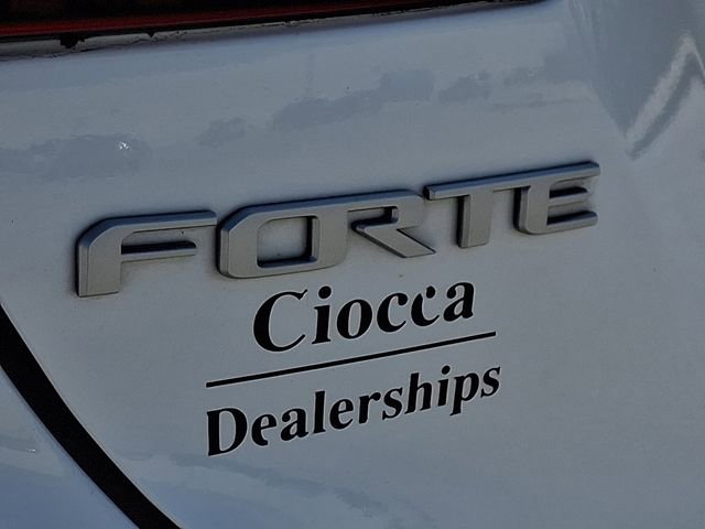 Used 2023 Kia Forte GT-Line w/ GT-Line Premium Package FWD image 32