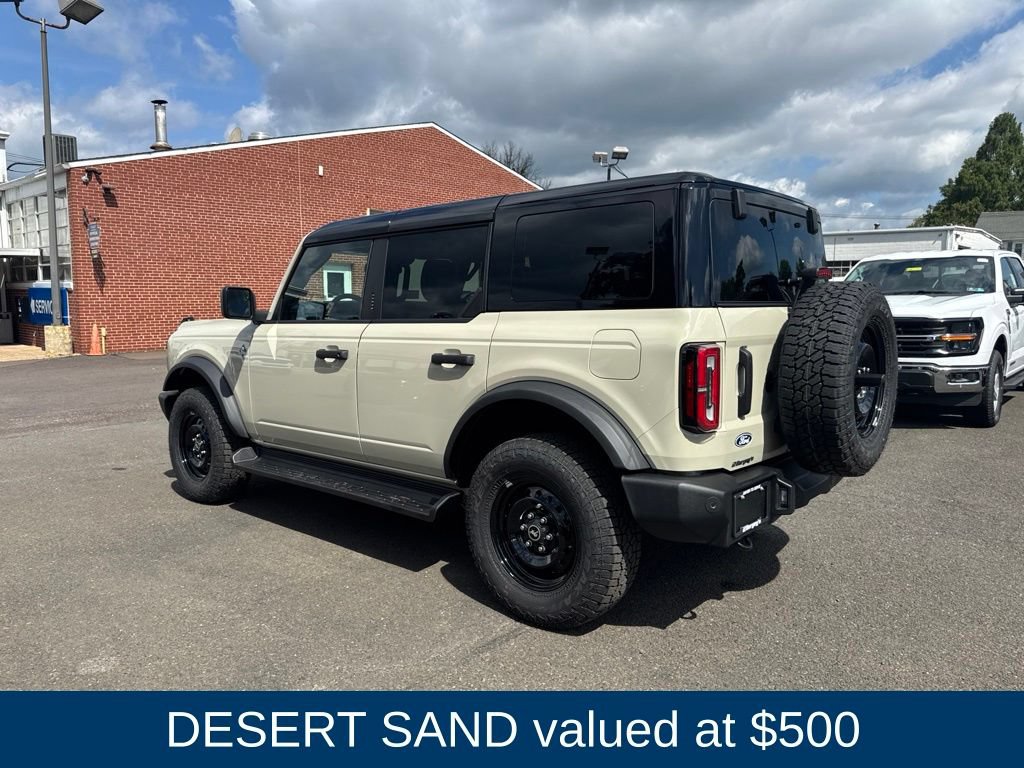 New 2026 Ford Bronco Outer Banks w/ Black Appearance Package AWD/4WD image 4
