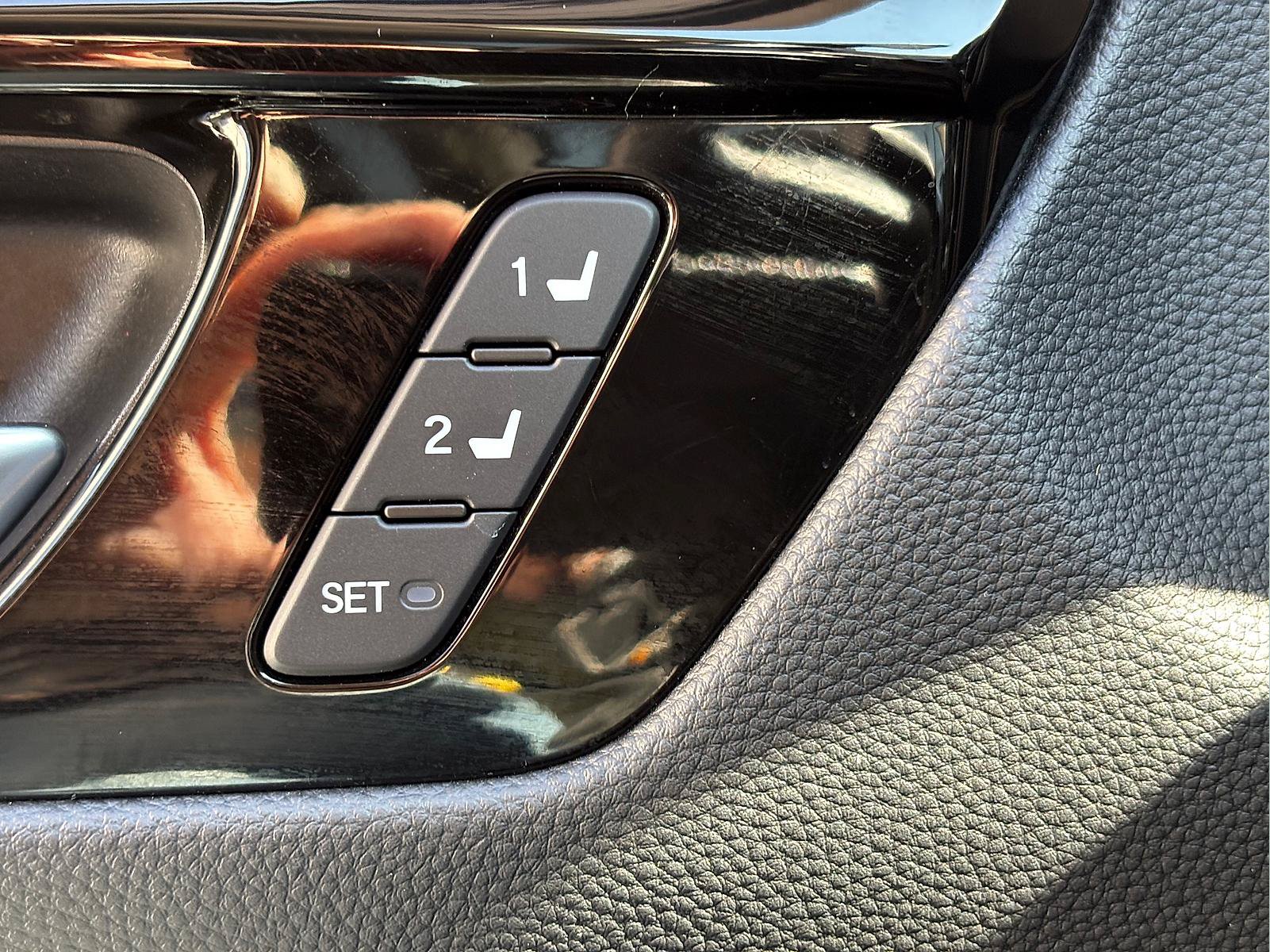 Certified 2025 Honda CR-V EX-L image 18