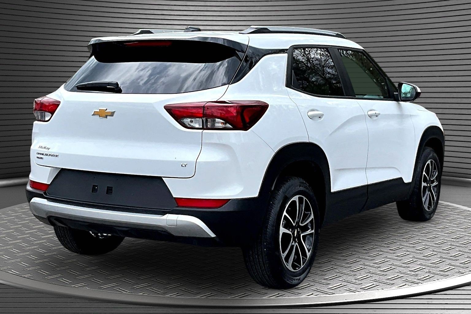 Used 2025 Chevrolet TrailBlazer LT AWD/4WD image 6