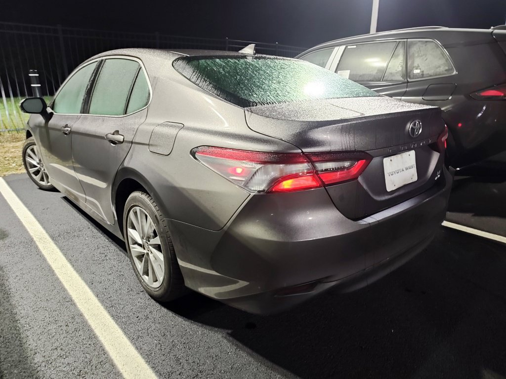 Used 2022 Toyota Camry LE w/ Convenience Package AWD/4WD image 5