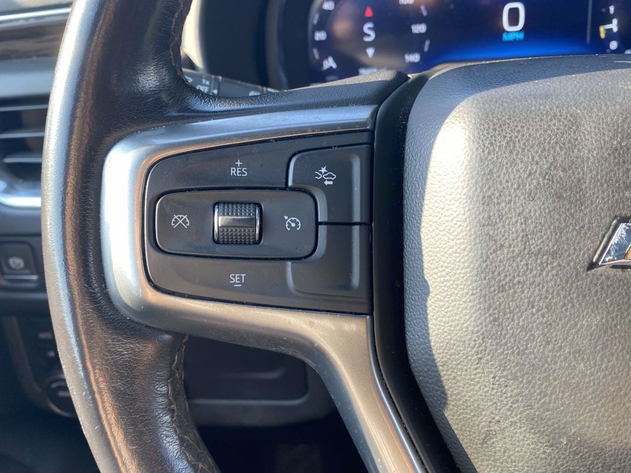 Used 2022 Chevrolet Tahoe LT AWD/4WD image 32