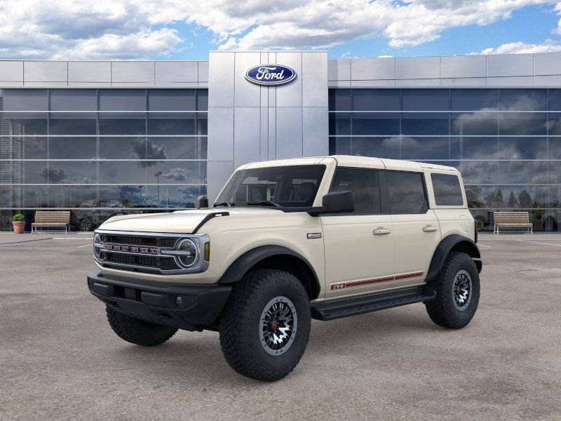 New 2026 Ford Bronco Outer Banks w/ Sasquatch Package