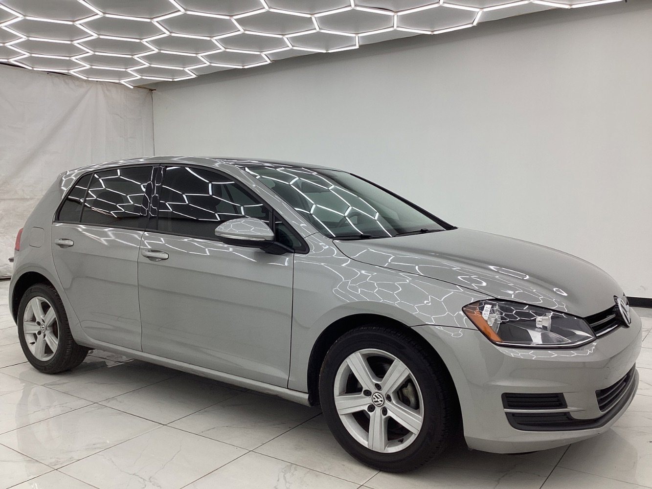 Used 2017 Volkswagen Golf Wolfsburg Edition image 7
