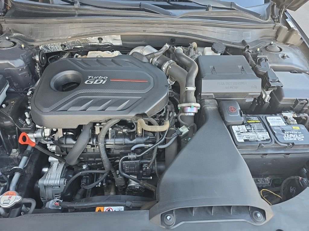 Used 2018 Kia Optima SX image 12