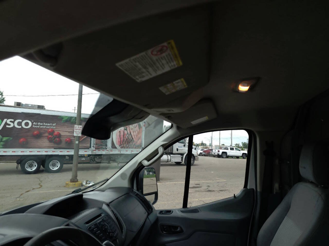 Used 2018 Ford Transit 250 148 Low Roof RWD image 18