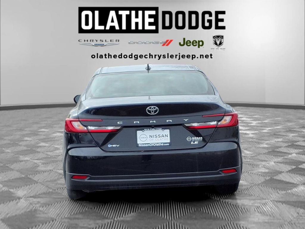 Used 2025 Toyota Camry LE image 24
