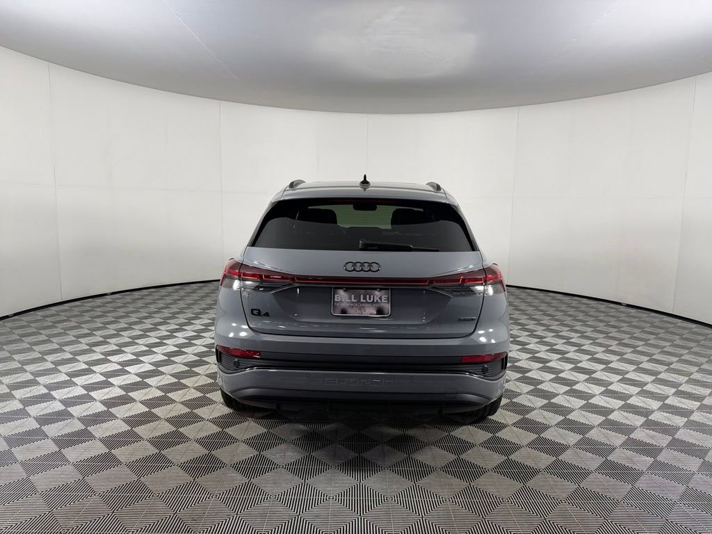 Used 2024 Audi Q4 e-tron Prestige w/ Black Optic Package AWD/4WD image 9