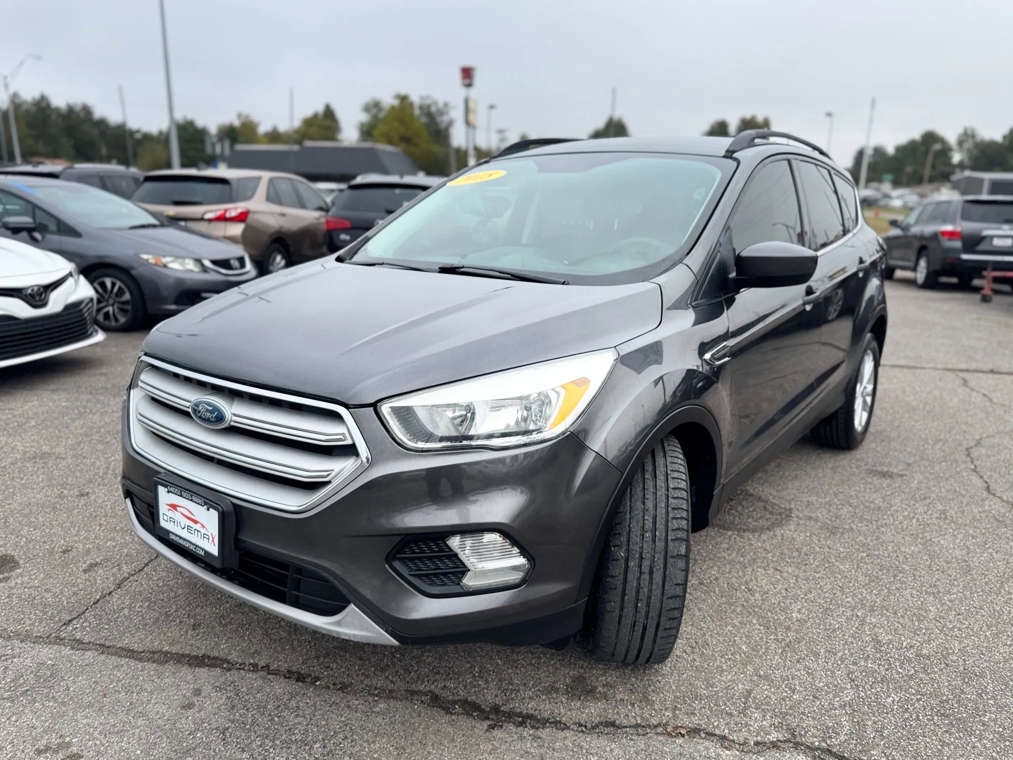 Used 2018 Ford Escape SE w/ SE Sync 3 Package image 7