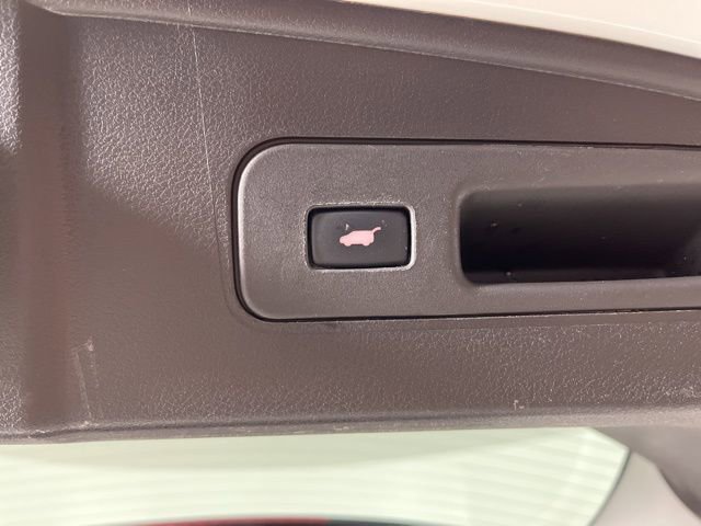 Used 2017 Acura MDX SH-AWD w/ Advance Package image 54