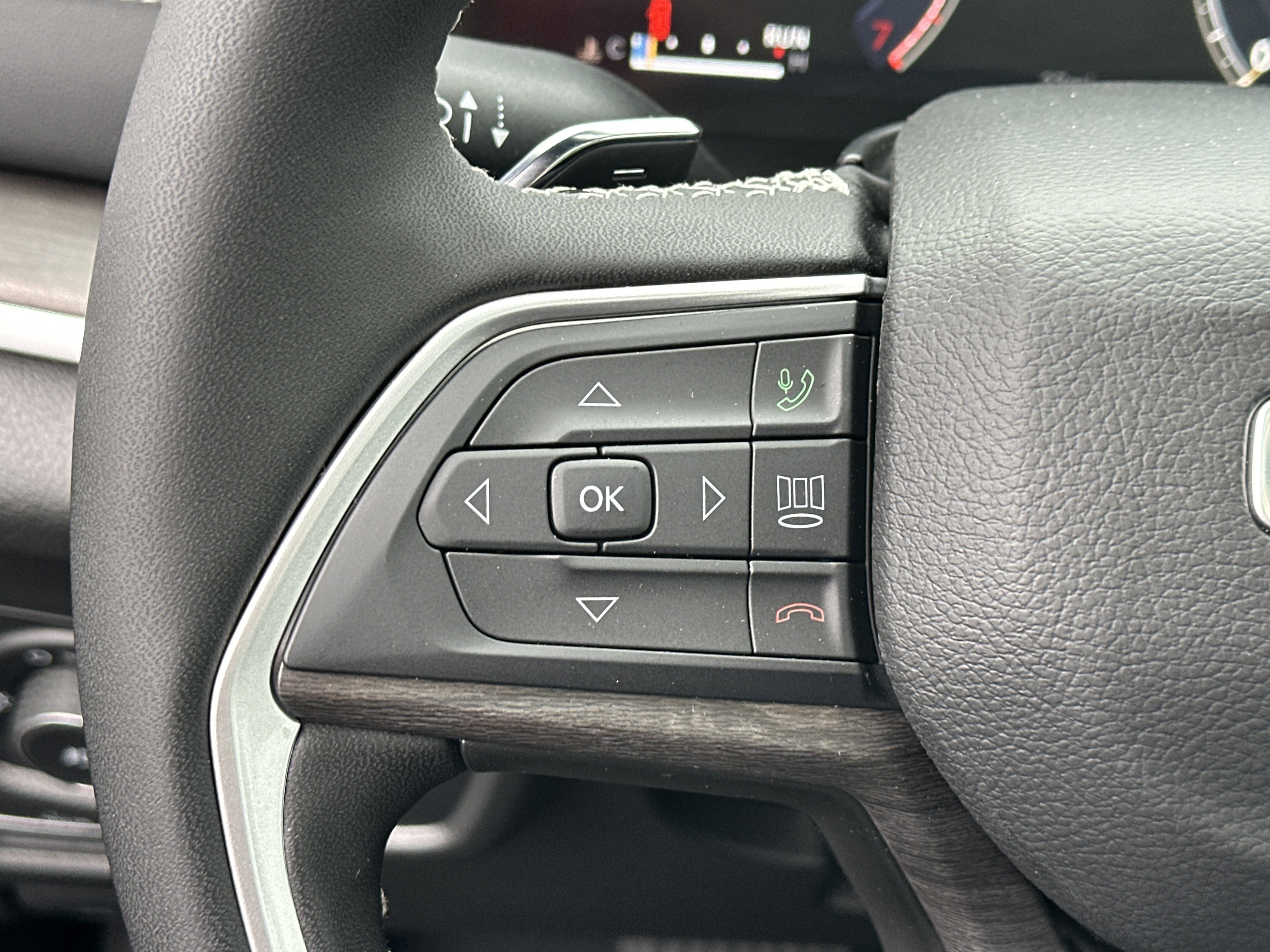 New 2026 Jeep Grand Cherokee Limited image 10