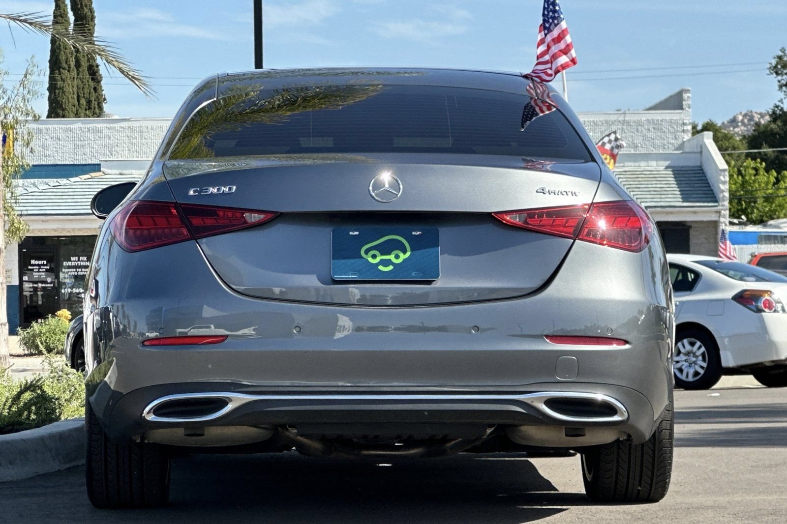 Used 2025 Mercedes-Benz C 300 4MATIC Sedan image 5