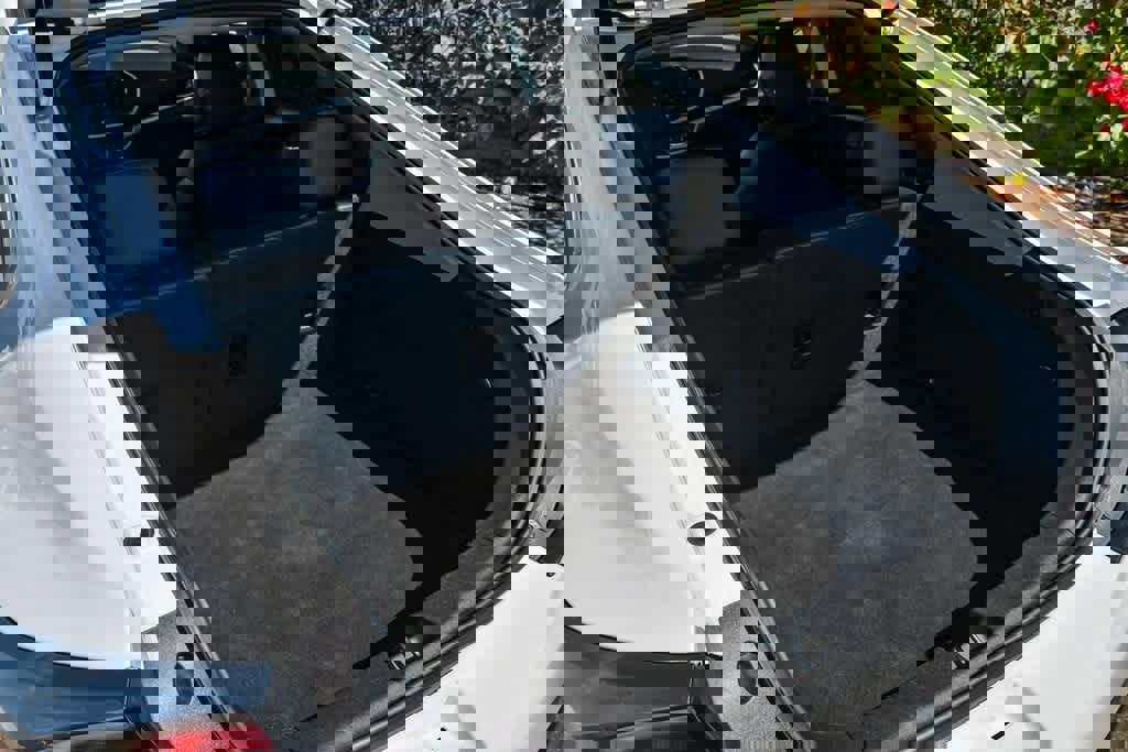 Used 2019 Chevrolet Volt LT w/ Power Convenience Package image 30