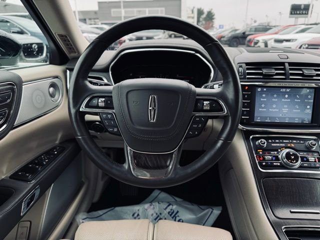Used 2020 Lincoln Continental Reserve w/ Luxury Package image 28