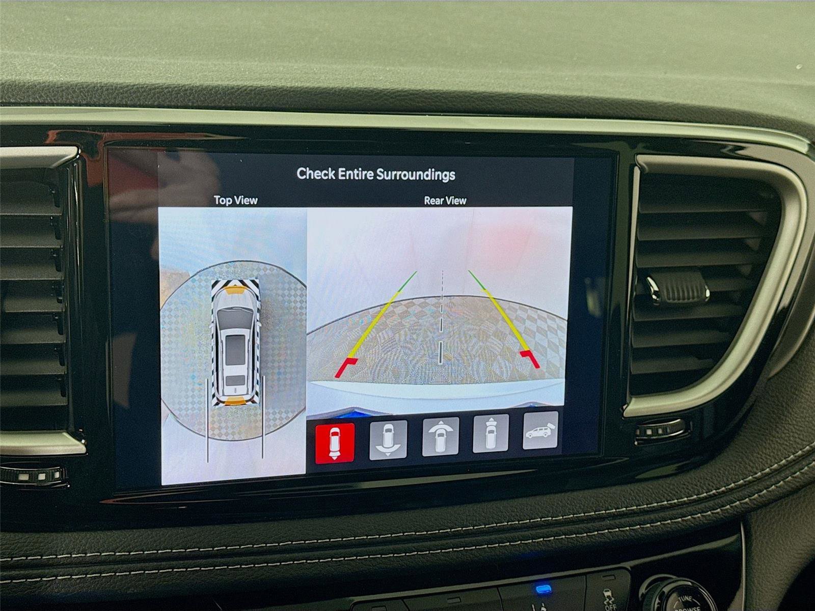 New 2026 Chrysler Pacifica Select image 8