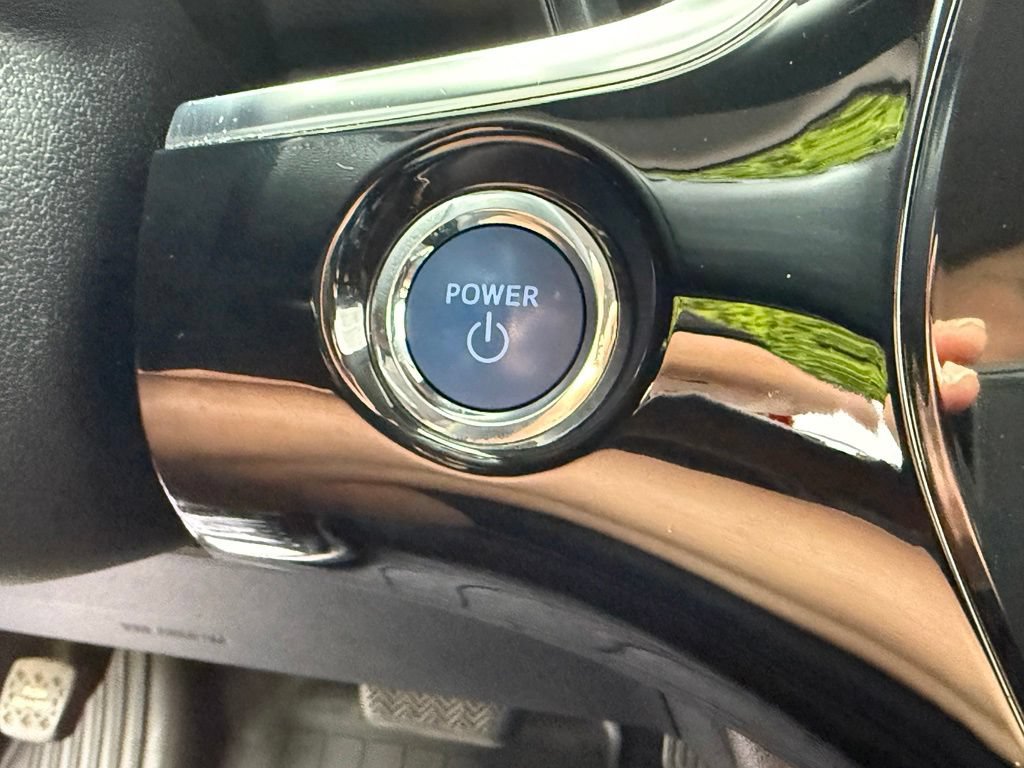 Used 2020 Toyota Prius Prime XLE FWD image 26