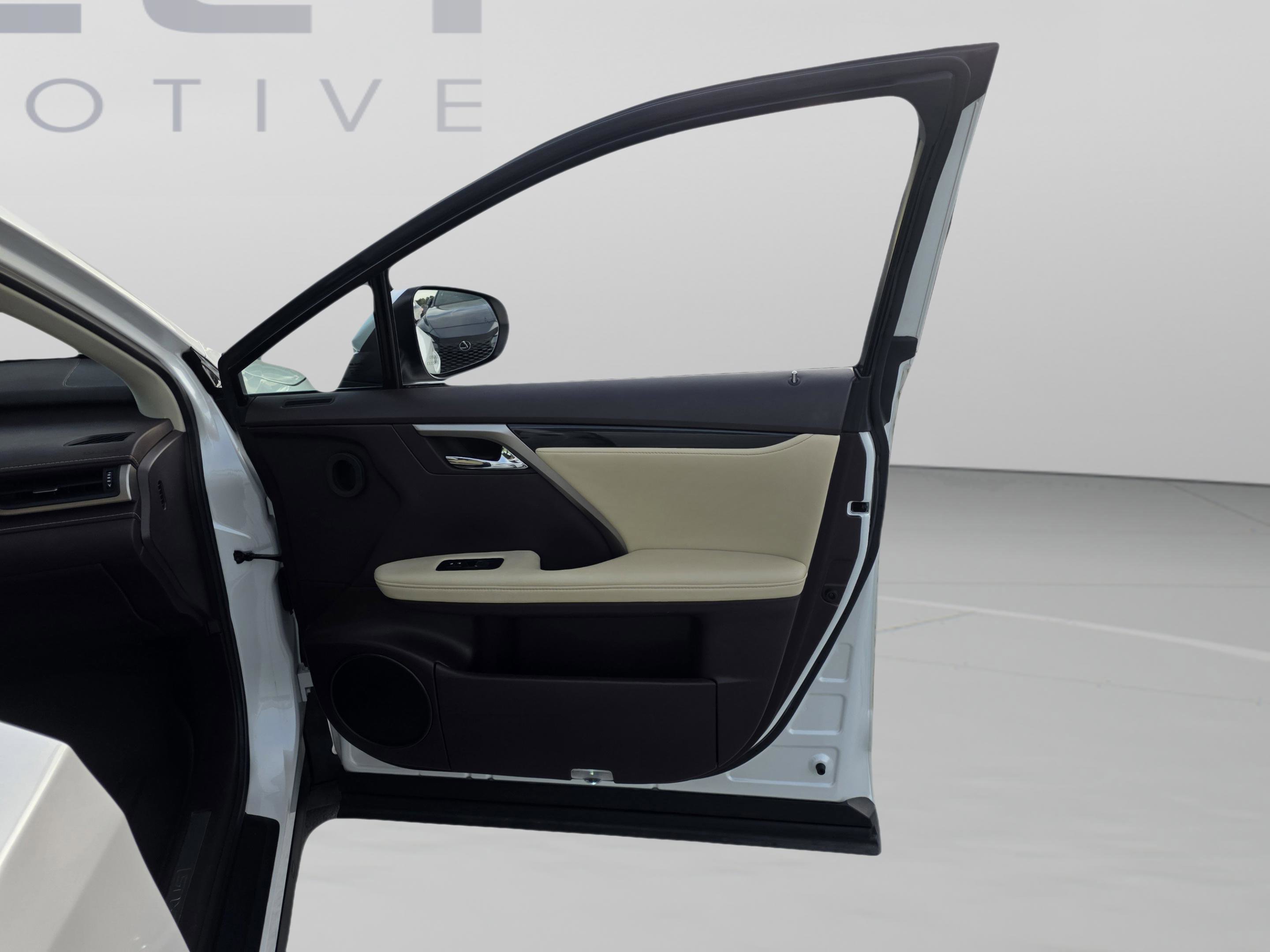 Used 2020 Lexus RX 350 FWD w/ Accessory Package image 16