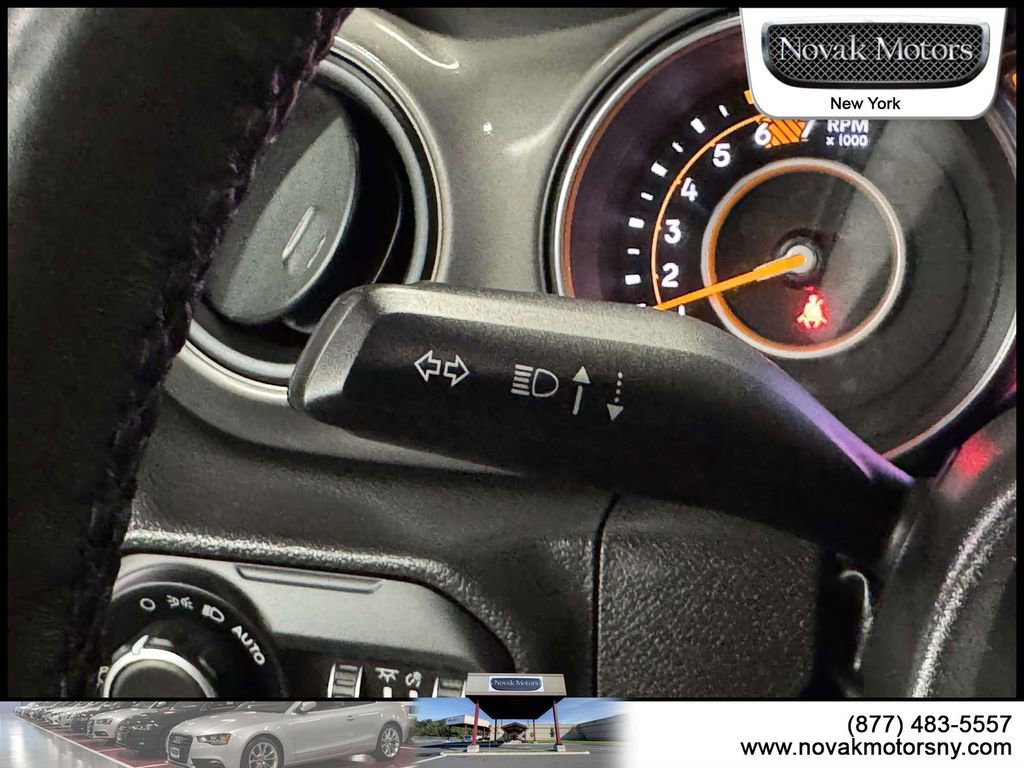 Used 2022 Jeep Wrangler Unlimited Sport image 16