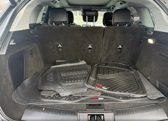 Used 2020 Lincoln Corsair Reserve w/ Equipment Group 201A image 2