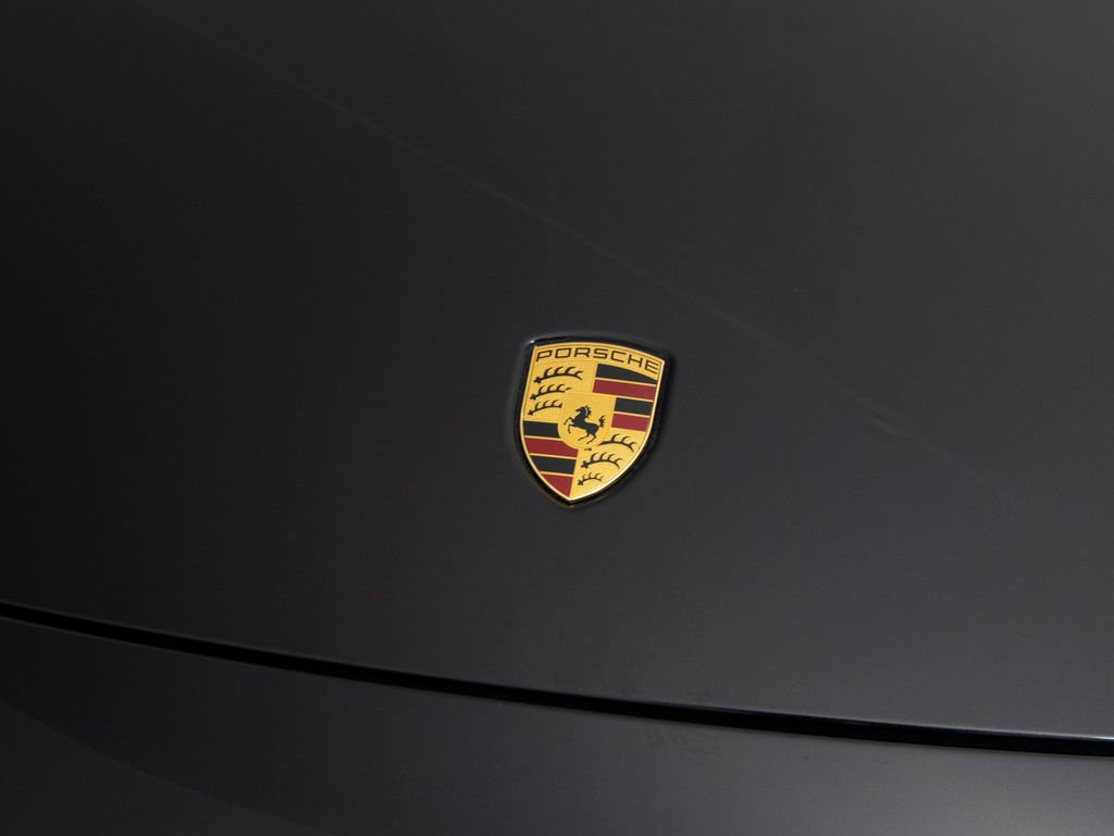 Certified 2022 Porsche 911 Carrera 4S image 15