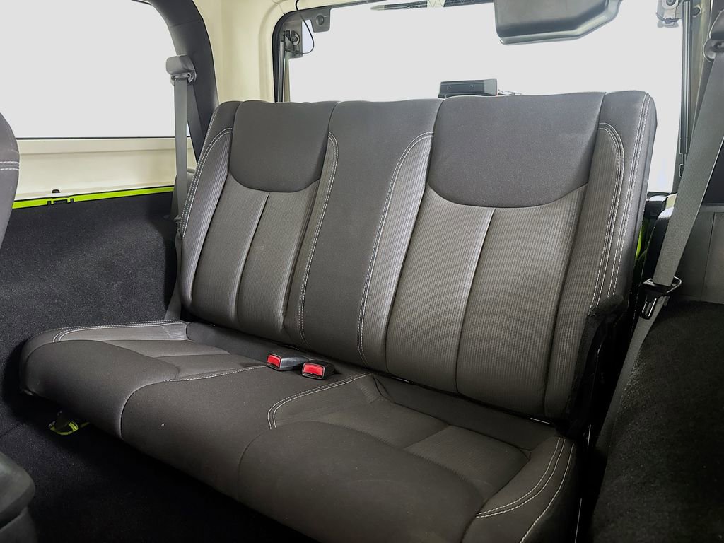 Used 2013 Jeep Wrangler Rubicon w/ PWR Convenience Group AWD/4WD image 16
