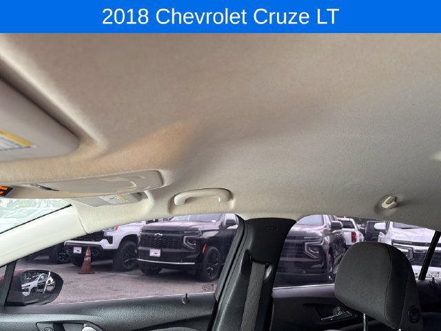 Certified 2018 Chevrolet Cruze LT w/ Convenience Package FWD image 20